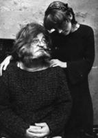 Кадр из фильма 'Скорбное бесчувствие', СССР, 1987.