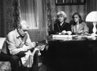 Кадр из фильма 'Красная стрела', СССР, 1986. На фо