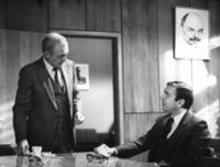 Кадр из фильма 'Красная стрела', СССР, 1986. На фо