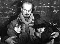 Кадры из фильма 'В Крыму не всегда лето'