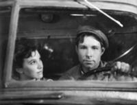 Кадр из фильма 'Дорога уходит вдаль', СССР, 1959. 