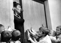 Кадр из фильма 'Зайчик', СССР, 1964. На фото - Люб