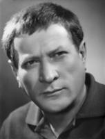Кадр из фильма 'Знойный июль', СССР, 1965. На фото