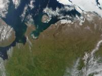 Земля из космоса. На фото: побережье Баренцева мор