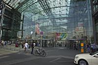 Germany, Berlin, Mitte, Hauptbahnhof steel and gla