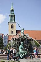 Germany, Berlin, Mitte, Neptunbrunnen fountain nex