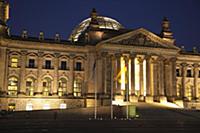 Germany, Berlin, Mitte, Reichstag building with gl