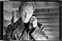 Кадры из фильма «Живые и мертвые», 1 серия (1963).