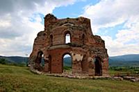 Руины Красной Церкви в Болгарии
