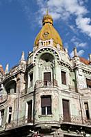 ROMANIA / Transylvania / Oradea / Republicii stree