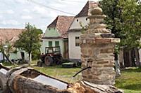 ROMANIA / Transylvania / Viscri / Fortified church