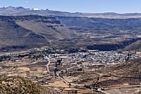 PERU / Arequipa / Colca Canyon / Chivay / View acr