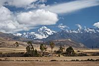 PERU / Cusco / Urubamba Valley / Maras / View acro