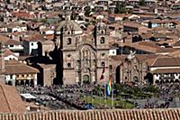 PERU / Cusco / View across historic town of Cusco 