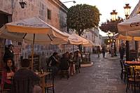 PERU / Arequipa / Historic town / Plaza de Armas /