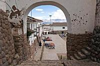 PERU / Cusco / Urubamba Valley / Chinchero / Gatew