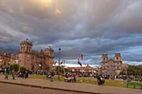 PERU / Cusco / Historic town / Plaza de Armas with