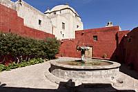 PERU / Arequipa / Santa Catalina Monastery

© Ol