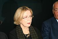 Алла Демидова