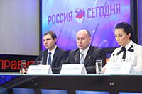 Николай Стариков и Юлия Березикова на пресс-конфер