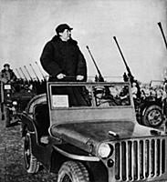 2336164 Mao Zedong aboard a jeep; (add.info.: The 