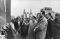 1148314 Fidel Castro Visits The Kremlin Wall In Mo