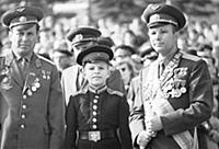 1148567 Yuri Gagarin And Pavel Popovich At May Day