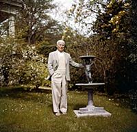 1645353 Charles Chaplin in his garden in Lausanne 