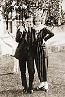 937173 Charlie Chaplin and Anna Pavlova, c.1933 (b