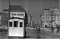 US Army checkpoint manned by US military police, O