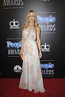 Кейт Хадсон на церемонии People Magazine Awards. Б
