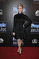 Кейли Куоко на церемонии People Magazine Awards. Б
