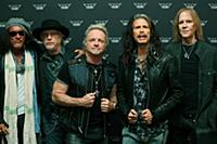 Aerosmith, Joe Perry, Brad Whitford, Joey Kramer, 