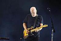 LONDON, ENGLAND - SEPTEMBER 23: David Gilmour perf