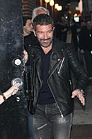 PANEW YORK, NY - NOVEMBER 3: Antonio Banderas visi