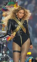 SAN FRANCISCO, CA - FEBRUARY 7: Beyonce, Chris Mar