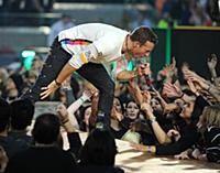 SAN FRANCISCO, CA - FEBRUARY 7: Chris Martin of Co