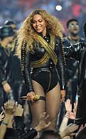 SAN FRANCISCO, CA - FEBRUARY 7: Beyonce, Chris Mar