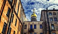 The old courtyards of St. Petersburg