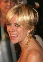 Сиенна Миллер (Sienna Miller).
