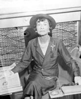 Архивные фотографии к 80- летнему юбилею модного д
