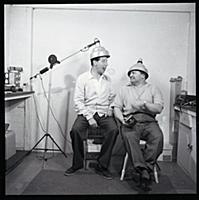 Harry Secombe and Max Bygraves, both singers and c