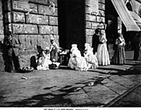 <caption>Messina, egg sellers</caption><datePhoto>