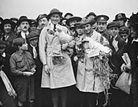 Womens land rally in Hyde Park - land girls with t