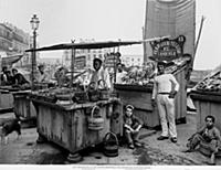 <caption>'Ostricaio': Fish and oyster sellers on t