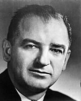 Senator JOSEPH McCARTHY
US Republican Senator
Chai