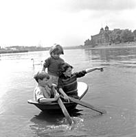 Hip bath - July/August 1955
Children playing in a