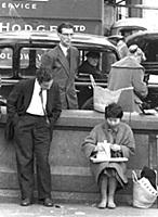 Pigeon Square - June/July 1955
Everyday life amon
