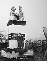 Vladimir Ilyich Lenin is speaking at the Inaugurat