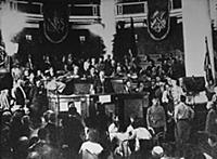 Lenin speaks at the 2nd Congress of the Communist 